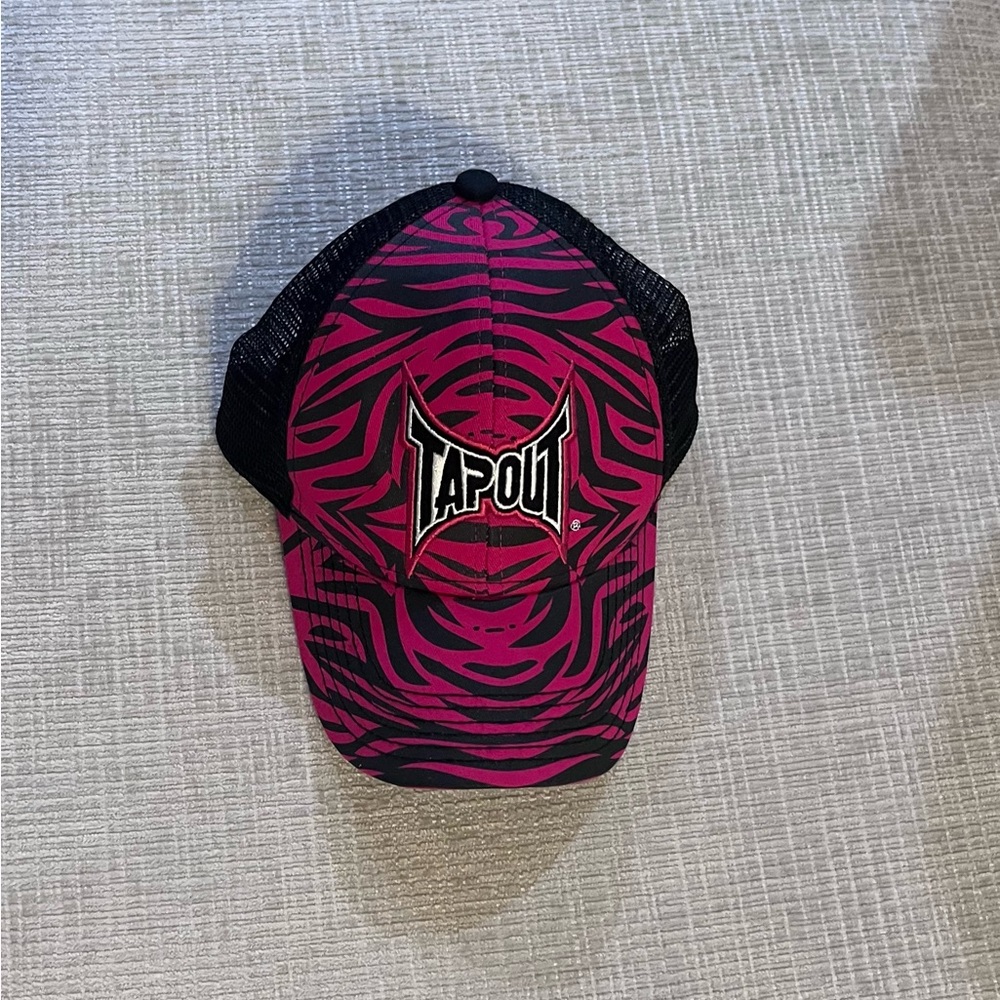 Tapout Zebra Pattern Cap in Pink and Black